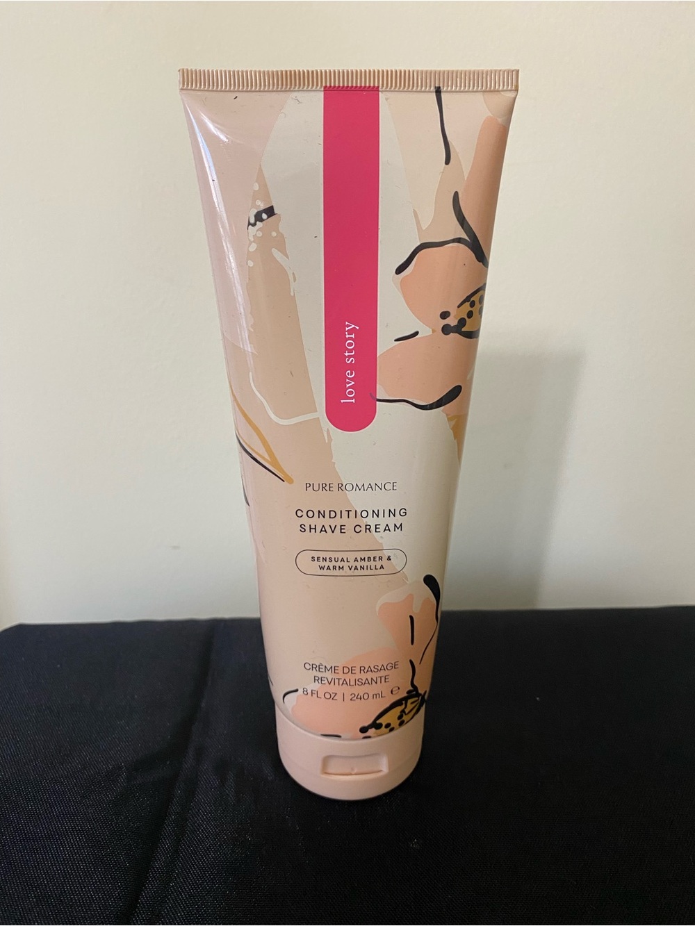 Pure Romance Love Story Conditioning Shave Cream - Pink & Cream